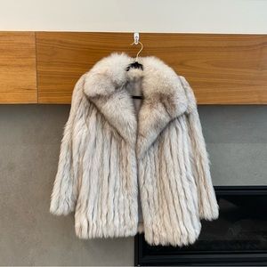 Silver Fox Fur Coat.Size M